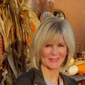 Meet your Posher, Yvonne